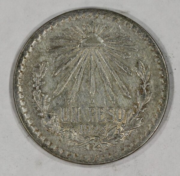 1923 Mo Mexico Silver Un Peso One Peso Cap and Rays