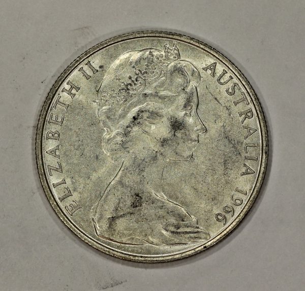 1966 Australia Silver 50 Cents Coin KM#67 - Image 2